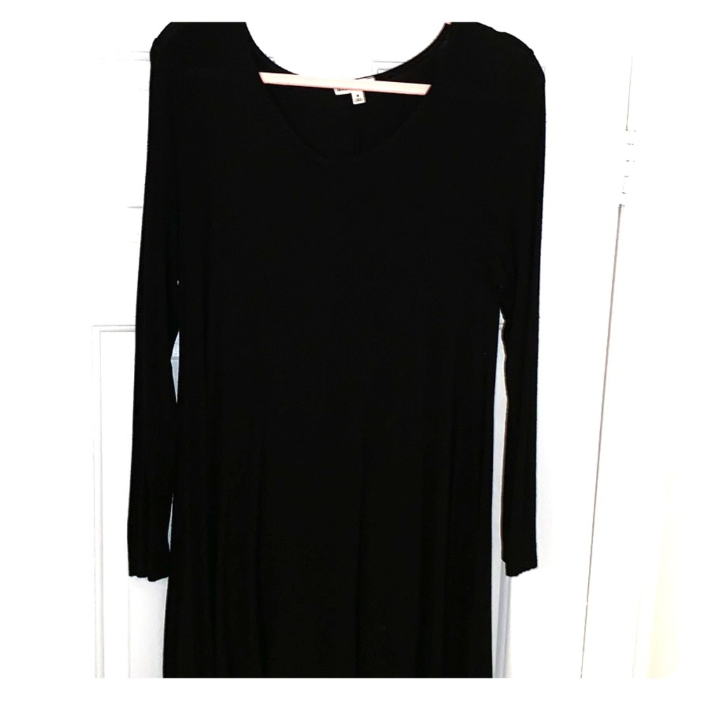 Short black dress